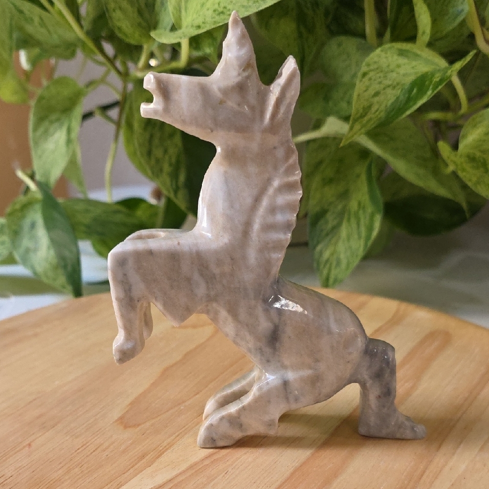 Vintage Hand Carved Onyx Marble Stone Rearing Unicorn 6" Figurine Sculpture